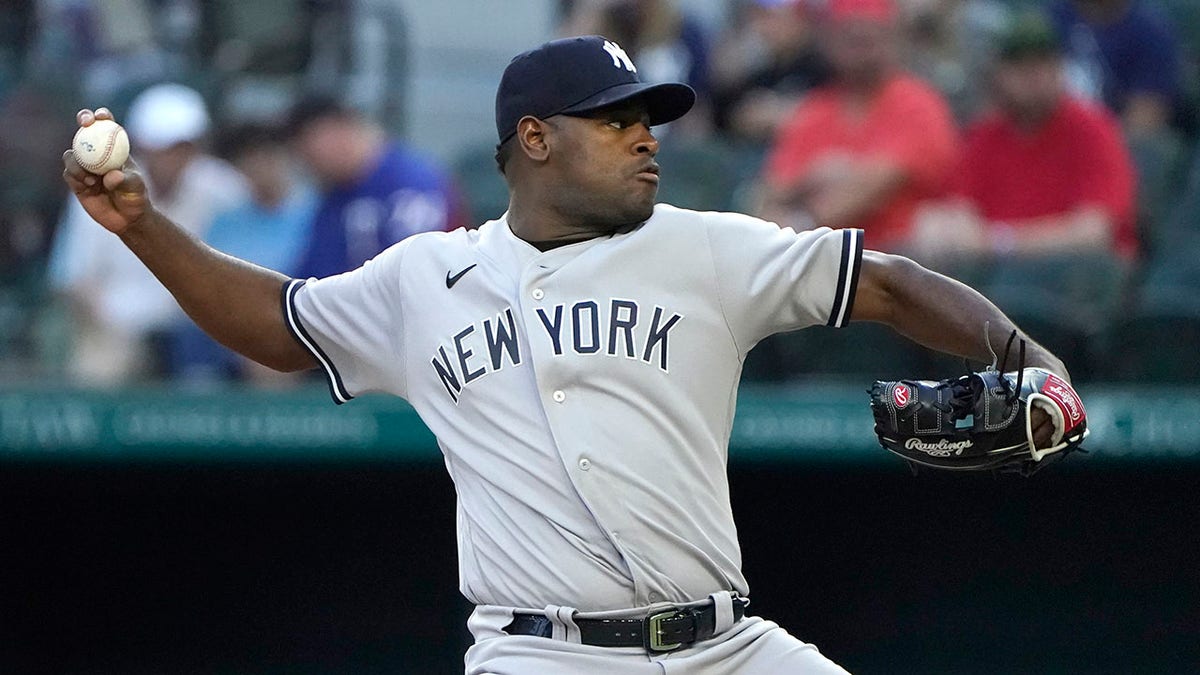 New York Yankees pitcher Luis Severino (40) delivers to the National League  during the second inning of the MLB All-Star Game at Nationals Park in  Washington, D.C., July 17, 2018. Photo by