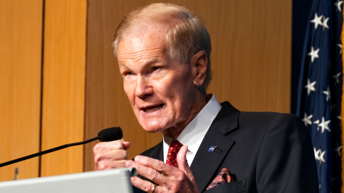 Bill Nelson