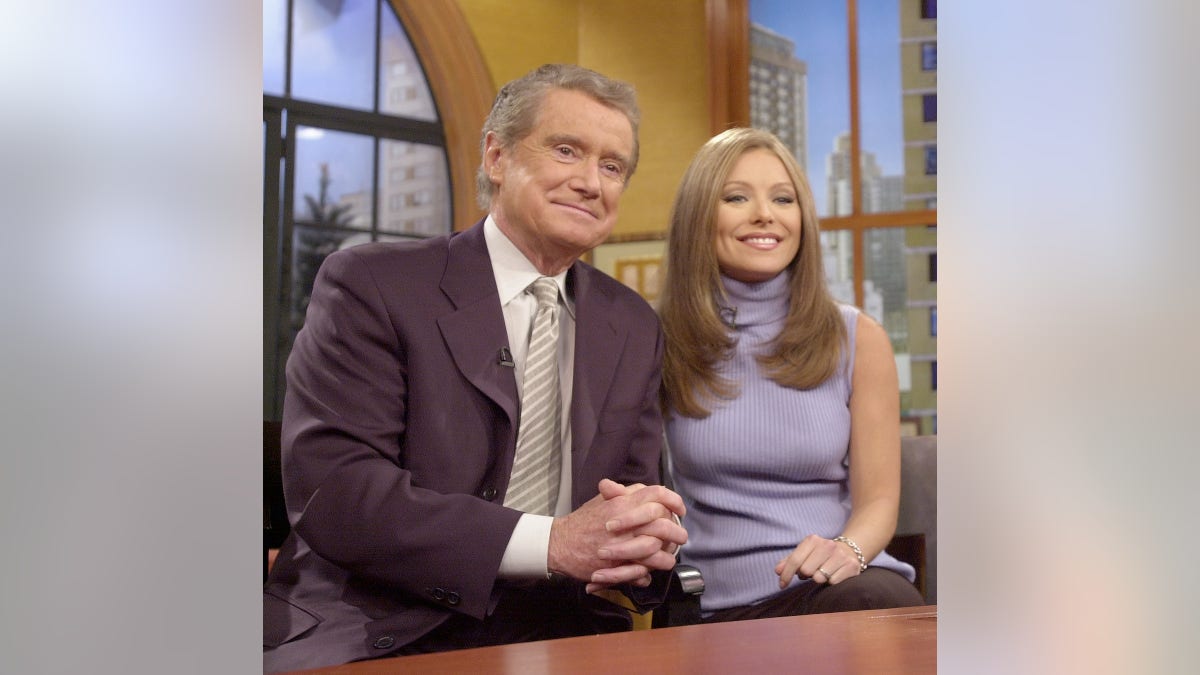 Regis Philbin and Kelly Ripa