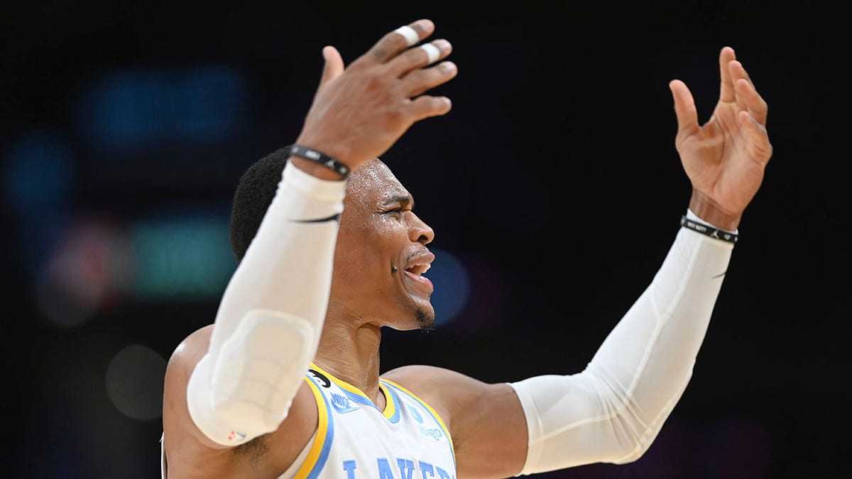Russell Westbrook plays to the crowd