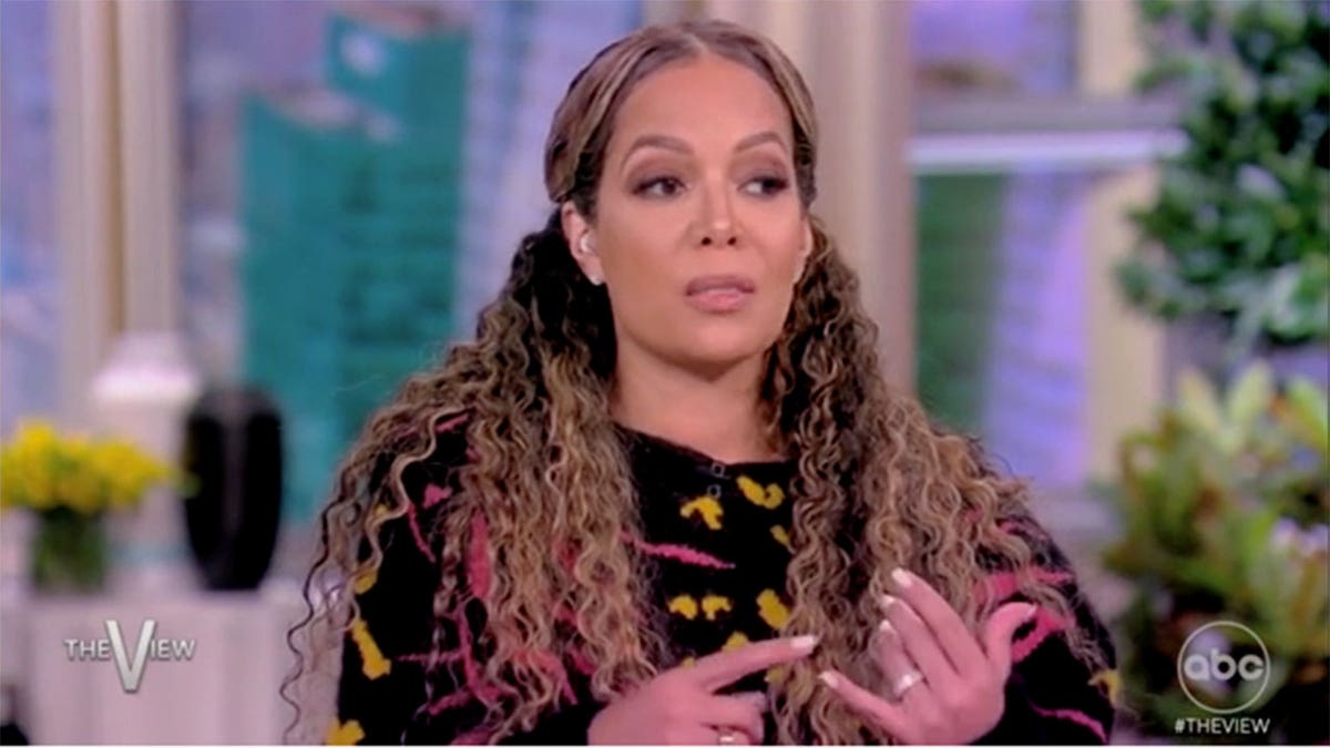 Sunny Hostin dismisses inflation, immigration concerns as 'Republican ...