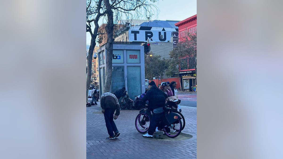 San Francisco bus stop