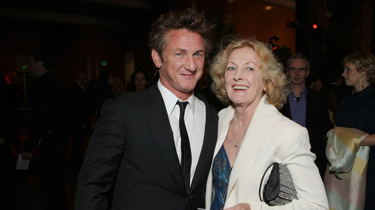 Sean Penn and his mom Eileen Ryan