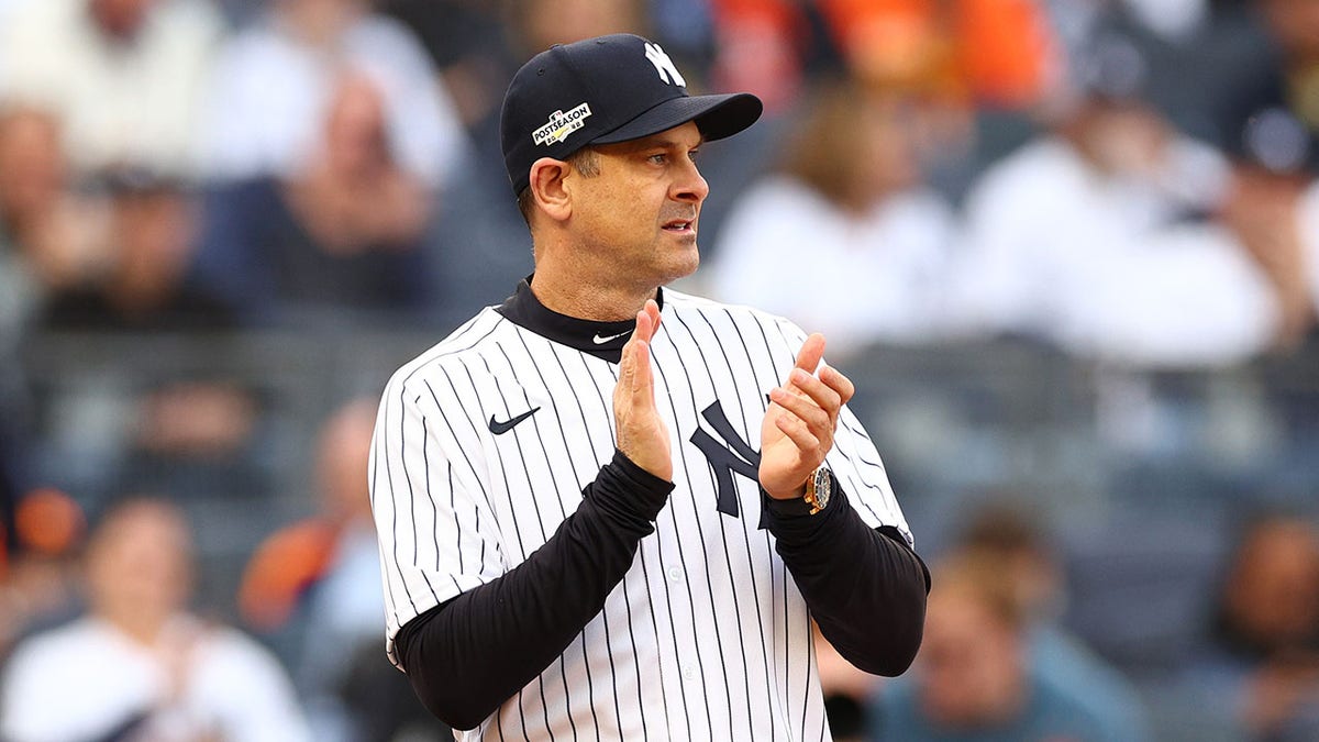 Aaron Boone before ALCS game