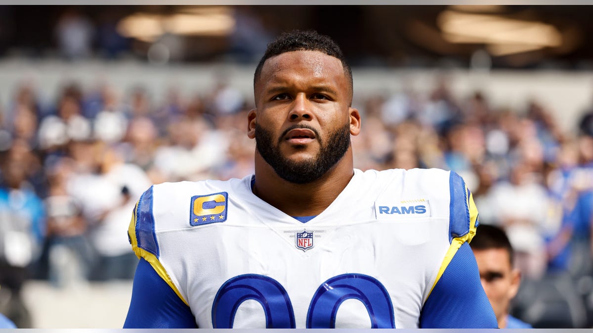 Aaron Donald stares on field