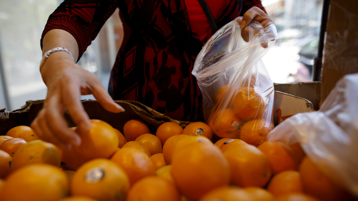 California Becomes the First State to Ban Plastic Produce Bags