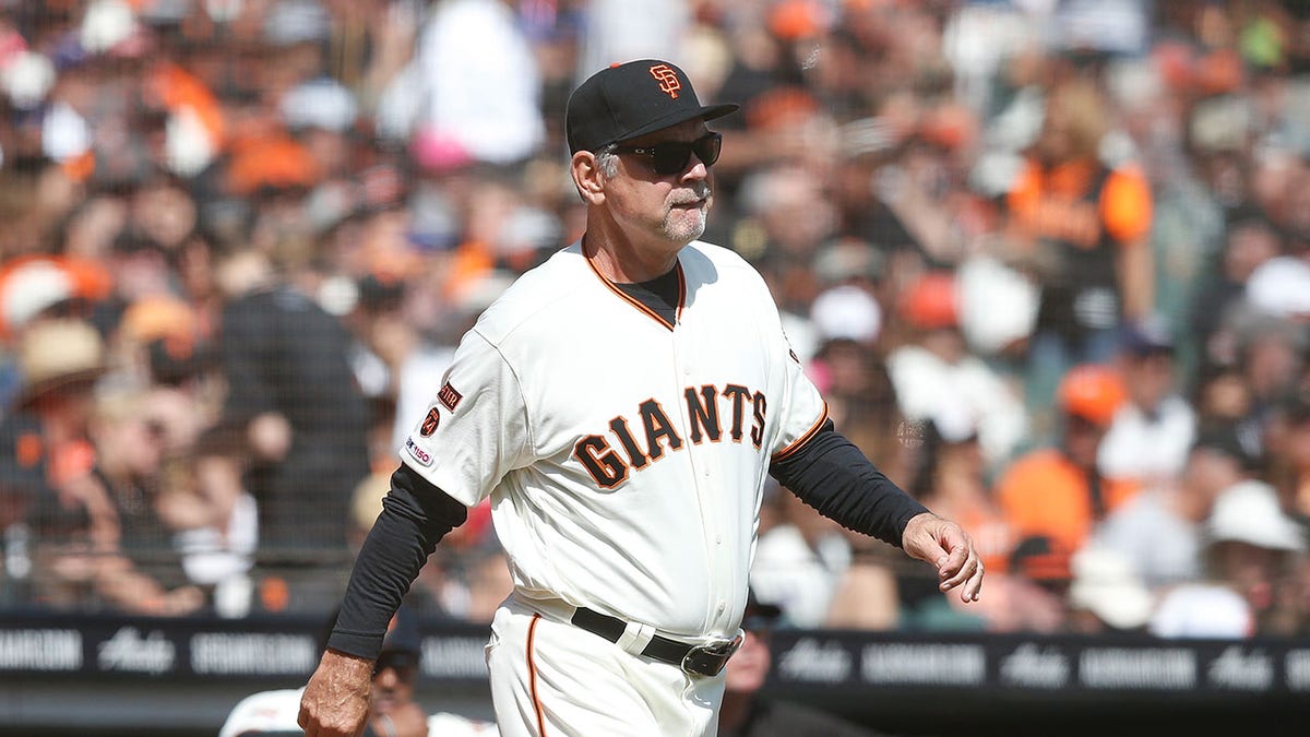 Bruce Bochy with Giants