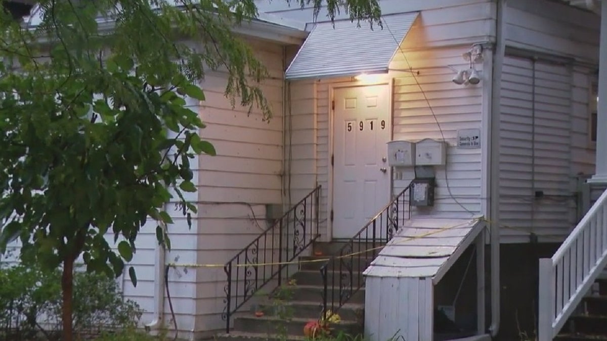 Chicago landlord-murder crime scene outside