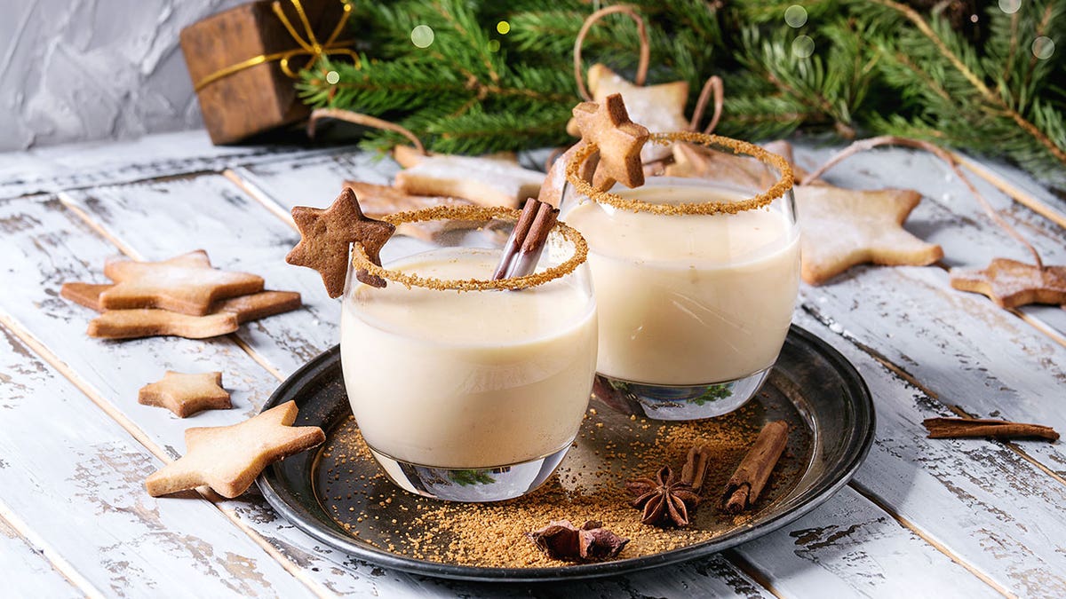 Egg nog in glasses