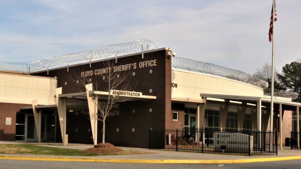 Exterior of Floyd County Sheriff's Office