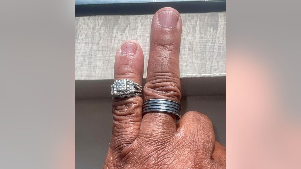 georgia pastor shows wedding rings 