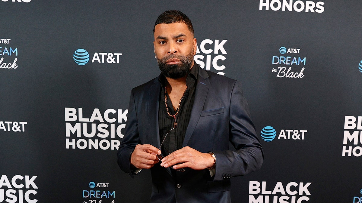 Ginuwine red carpet