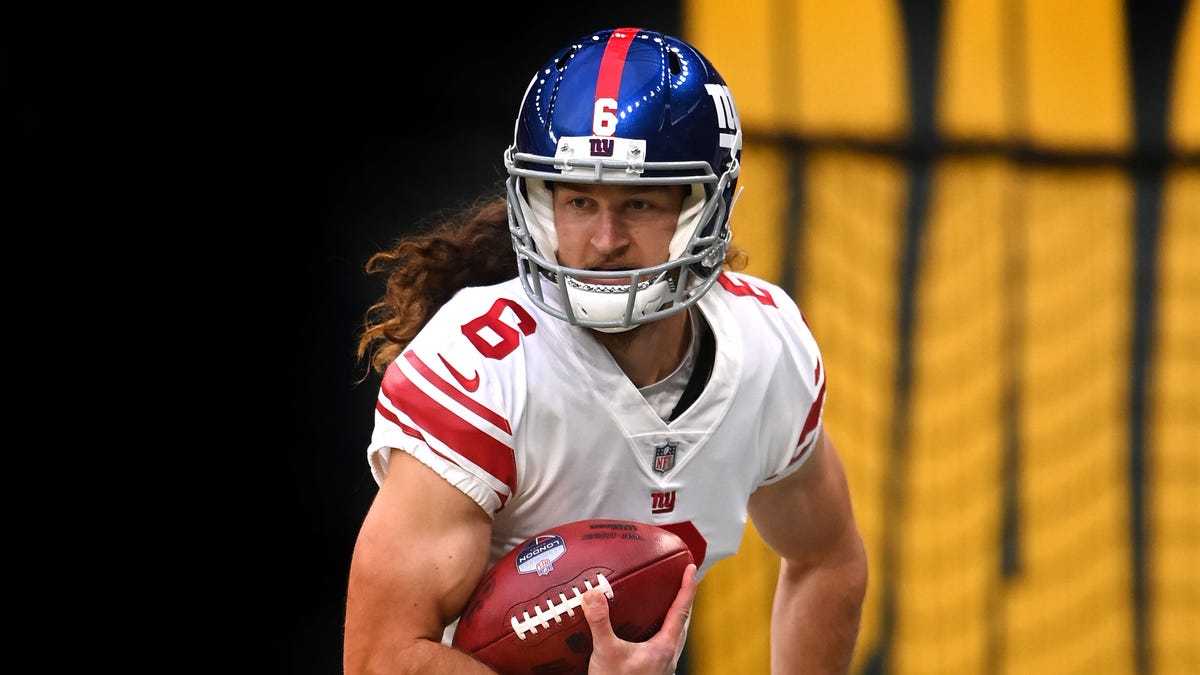 Passport issue keeps Giants punter Jamie Gillan in London - ESPN