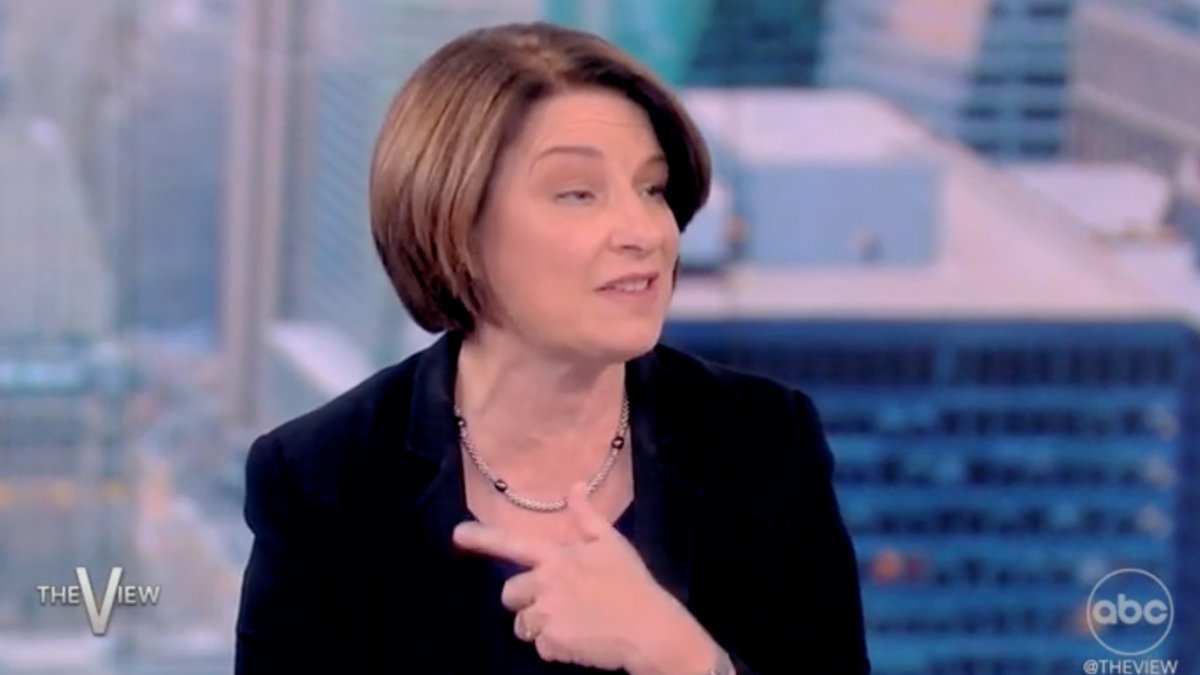 Sen. Klobuchar Pleads With Voters: If Dems Don't Win Midterms, GOP Will ...