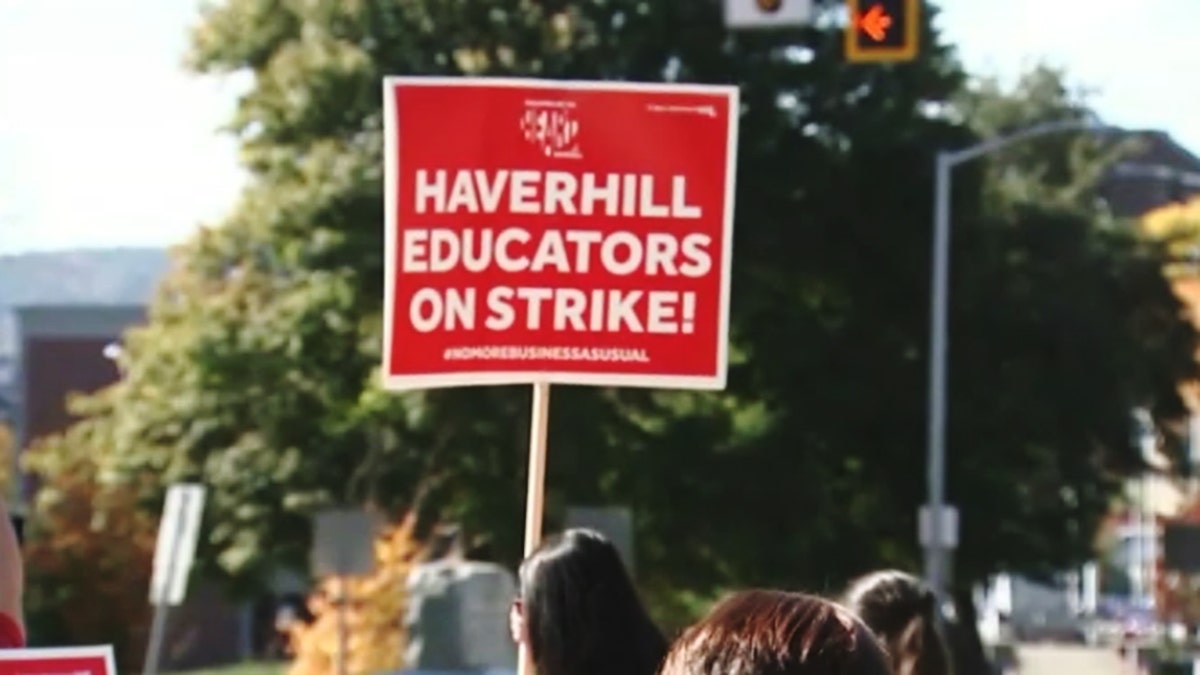 Haverhill, MA teachers' strike sign