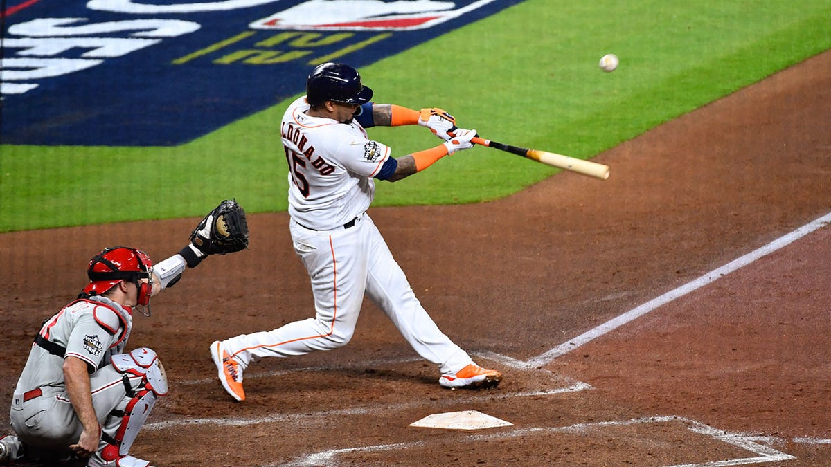 Astros catcher caught using illegal bat in Game 1 of World Series