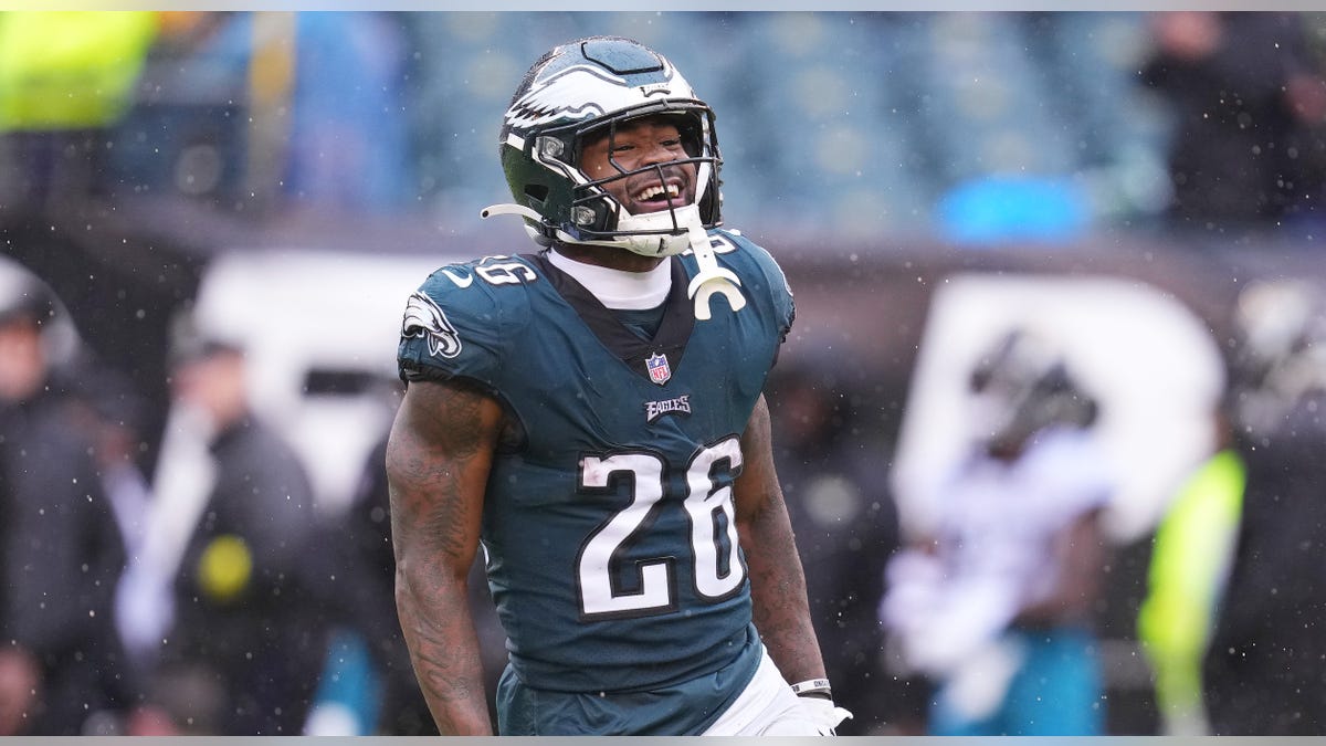 Miles Sanders smiles