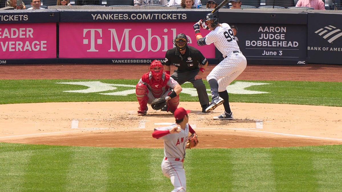 Angels' Shohei Ohtani should win AL MVP over Yankees' Aaron Judge - Sports  Illustrated