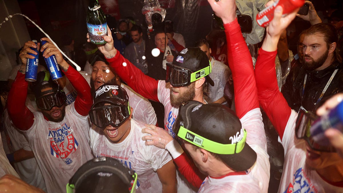 Phillies Hype Video - We're Going To The World Series! - Dancing On My Own  #Phillies #highlights 