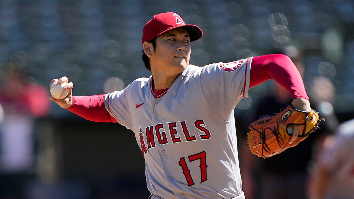 In first WBC start, Shohei Ohtani reminds us again that he's the perfect  baseball weapon