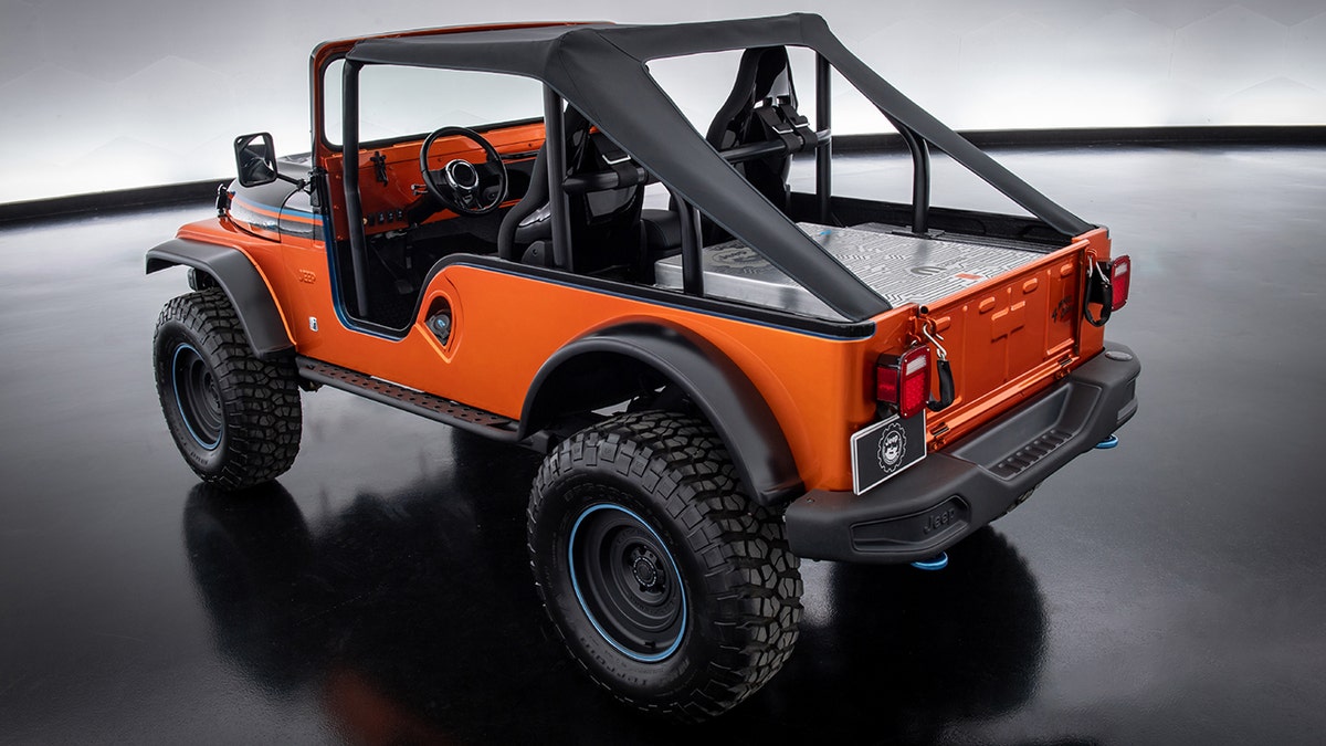 Surge rear jeep