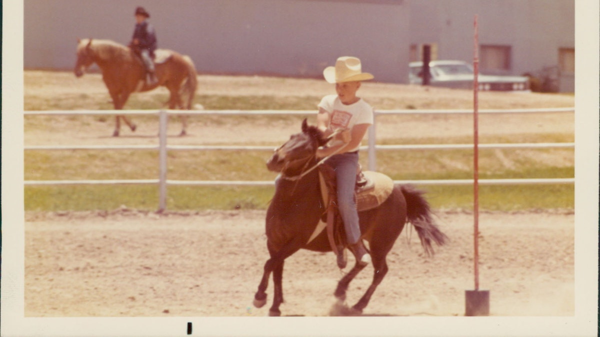 Young O'Dea rides horse