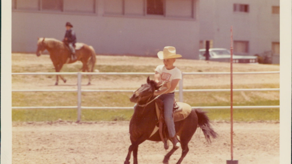 Young O'Dea rides horse