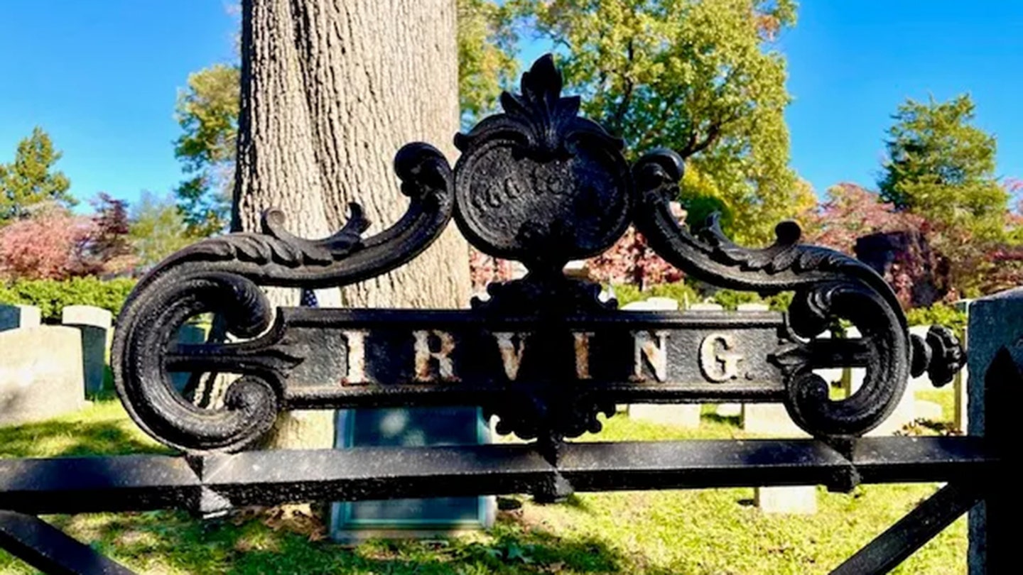 Sleepy Hollow irving grave2 KJB photo 10 22 copy