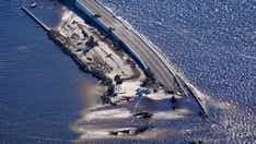 Hurricane Ian's aftermath stirred by contractors bidding over multimillion-dollar cleanup contracts