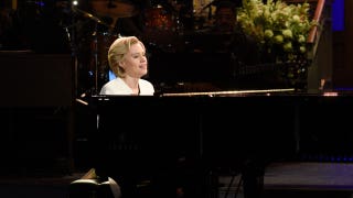 'Naked Gun' director on why he thinks Babylon Bee is funnier than Saturday Night Live