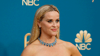 Iconic Hollywood stars play best friends in new rom-com