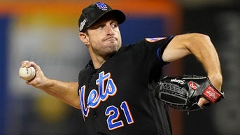 Mets reportedly trade Scherzer to Rangers after 3-time Cy Young winner approves deal