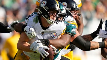Steelers' Kenny Pickett suggests team needs to hit the books: 'Guys need to know what they're doing'