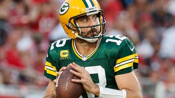 Jets run all over Packers, disrupt Aaron Rodgers in upset win