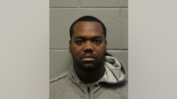 Chicago man allegedly shot, killed 2 people at party while on bond for attempted murder, prosecutors say