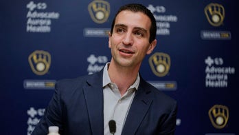 Brewers' David Stearns steps down from president role, team names in-house replacement