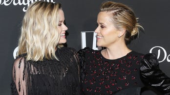 Reese Witherspoon talks twinning with daughter Ava: 'She and I don’t see it that much'