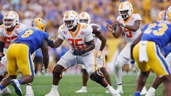 Tennessee offensive lineman headbutts teammate with helmet on, instantly regrets decision