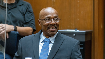 Los Angeles man convicted to life in prison in 1980s freed after DNA evidence proves his innocence