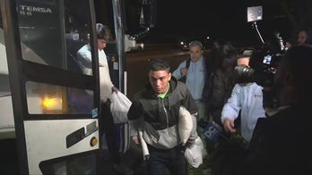 Migrant bus arrives near VP Kamala Harris' DC residence, more reach NYC