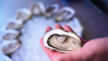 54-year-old Missouri man dies after eating raw oysters from St. Louis food stand