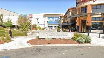 Tacoma Mall shooting erupts in parking lot, suspects flee
