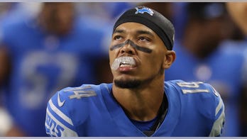 Lions' Amon-Ra St. Brown ruled out with concussion after taking big hit vs. Cowboys