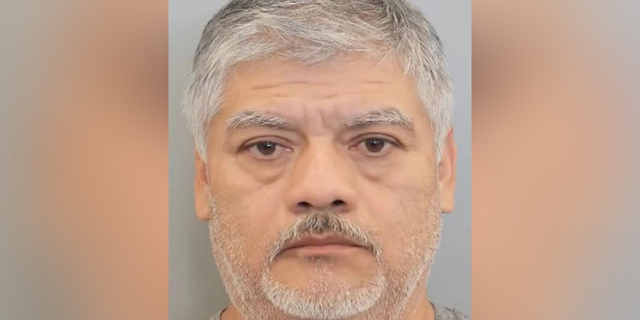 Custodian arrested in Houston after allegedly urinating in woman's water  bottle, giving her STD | Fox News