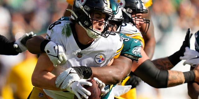 Philadelphia Eagles defensive tackle Javon Hargrave sacks Pittsburgh Steelers quarterback Kenny Pickett, #8, during the first half of an NFL football game between the Pittsburgh Steelers and Philadelphia Eagles, Sunday, Oct. 30, 2022, in Philadelphia. 