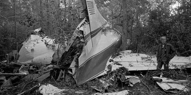 On this day in history, Oct. 20, 1977, Lynyrd Skynyrd bandmates killed in horrific plane crash 2 This Oct. 20, 1977, file photo shows the wreckage of a plane in a wooded area near McComb, Mississippi, where six people were killed, including three members of the music group Lynyrd Skynyrd.