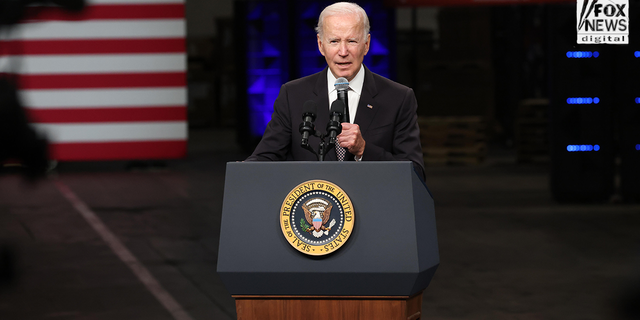 President Biden gives a speech at the IBM factory.