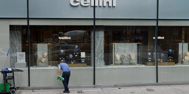Cellini Jewelers on Park Avenue, where a robbery took place at 3:30 a.m. Saturday morning, 10/15/2022.