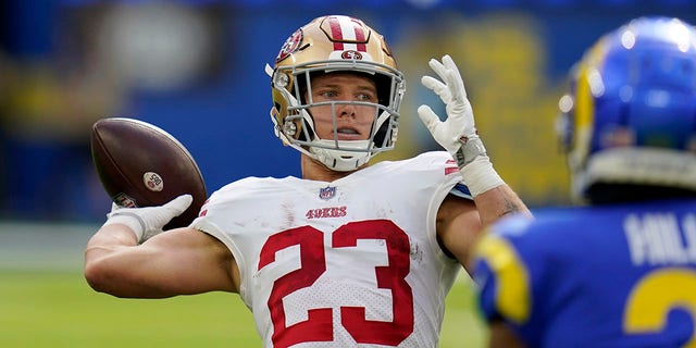 49ers' Christian McCaffrey Throws Touchdown Pass To Brandon Aiyuk On ...