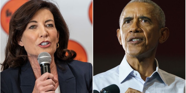 (L) New York Gov. Kathy Hochul (R) Former President Barack Obama